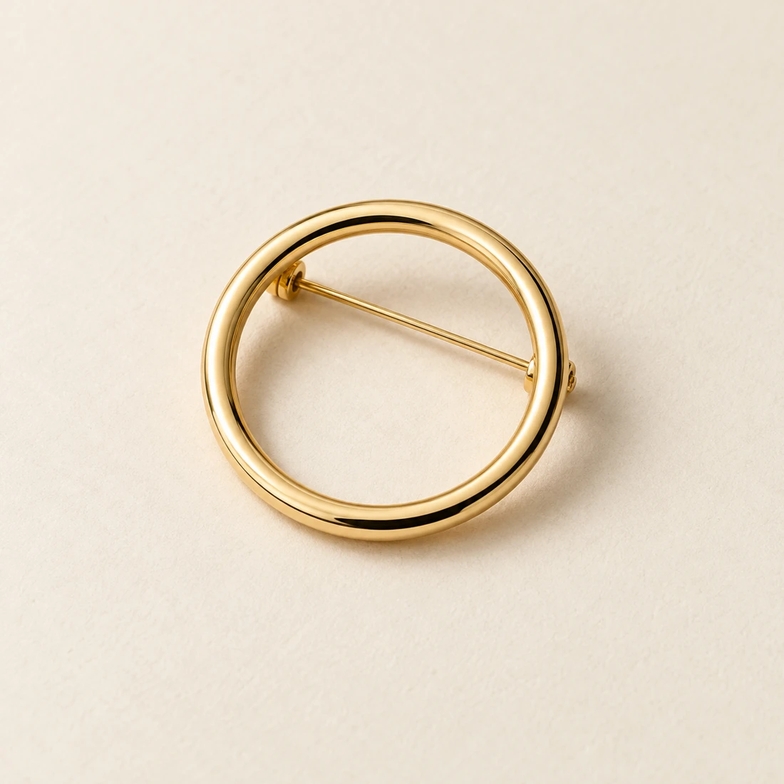 Outline series geometric brooch